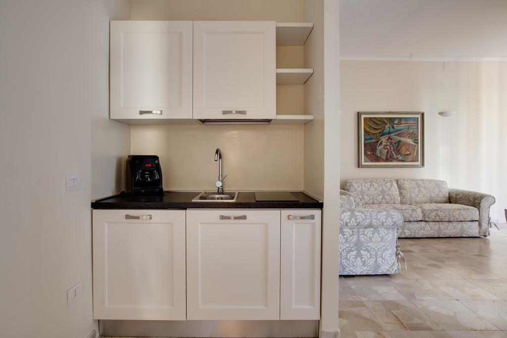 Kometa Suites & Apartments Флоренція Номер фото