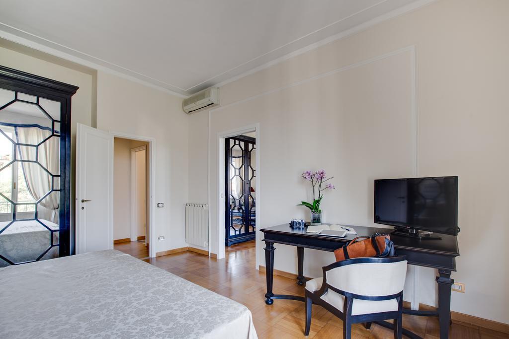 Kometa Suites & Apartments Флоренція Номер фото